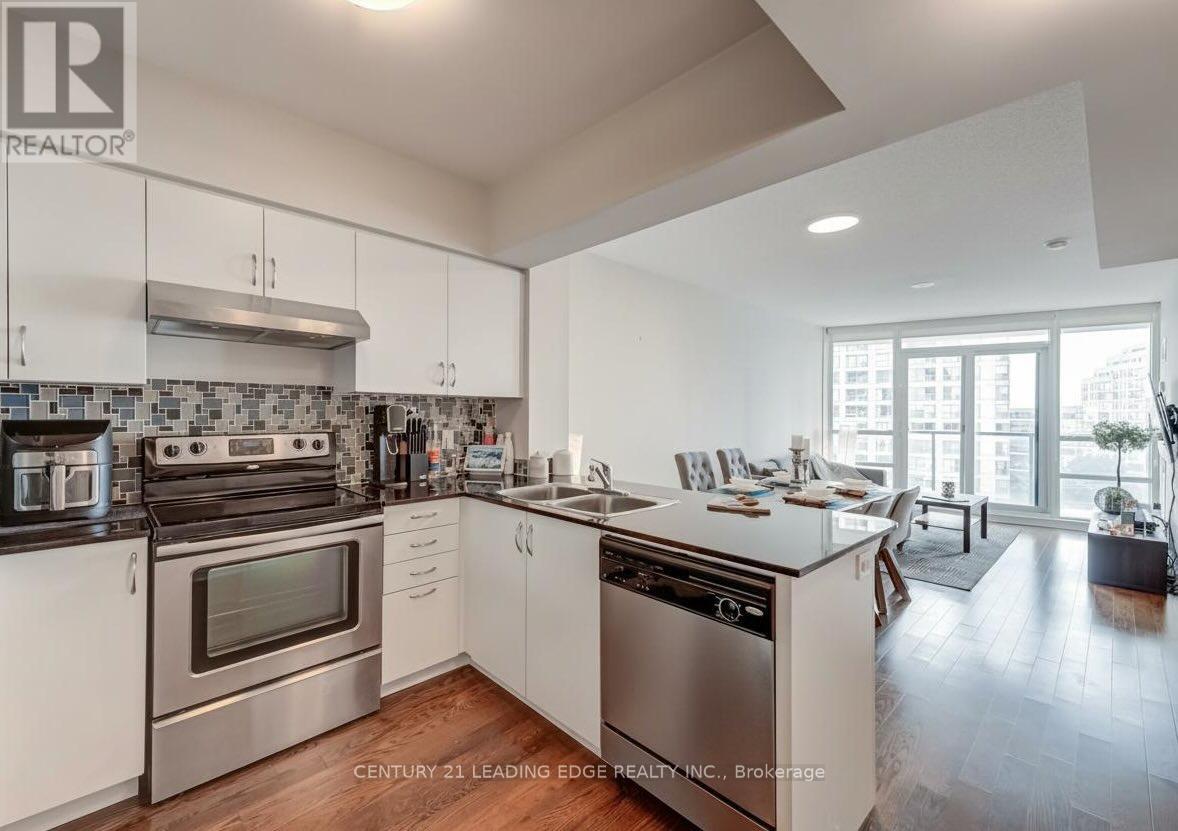 601 - 2240 Lake Shore Boulevard W, Toronto (Mimico), Ontario  M8V 1A5 - Photo 1 - W12368618