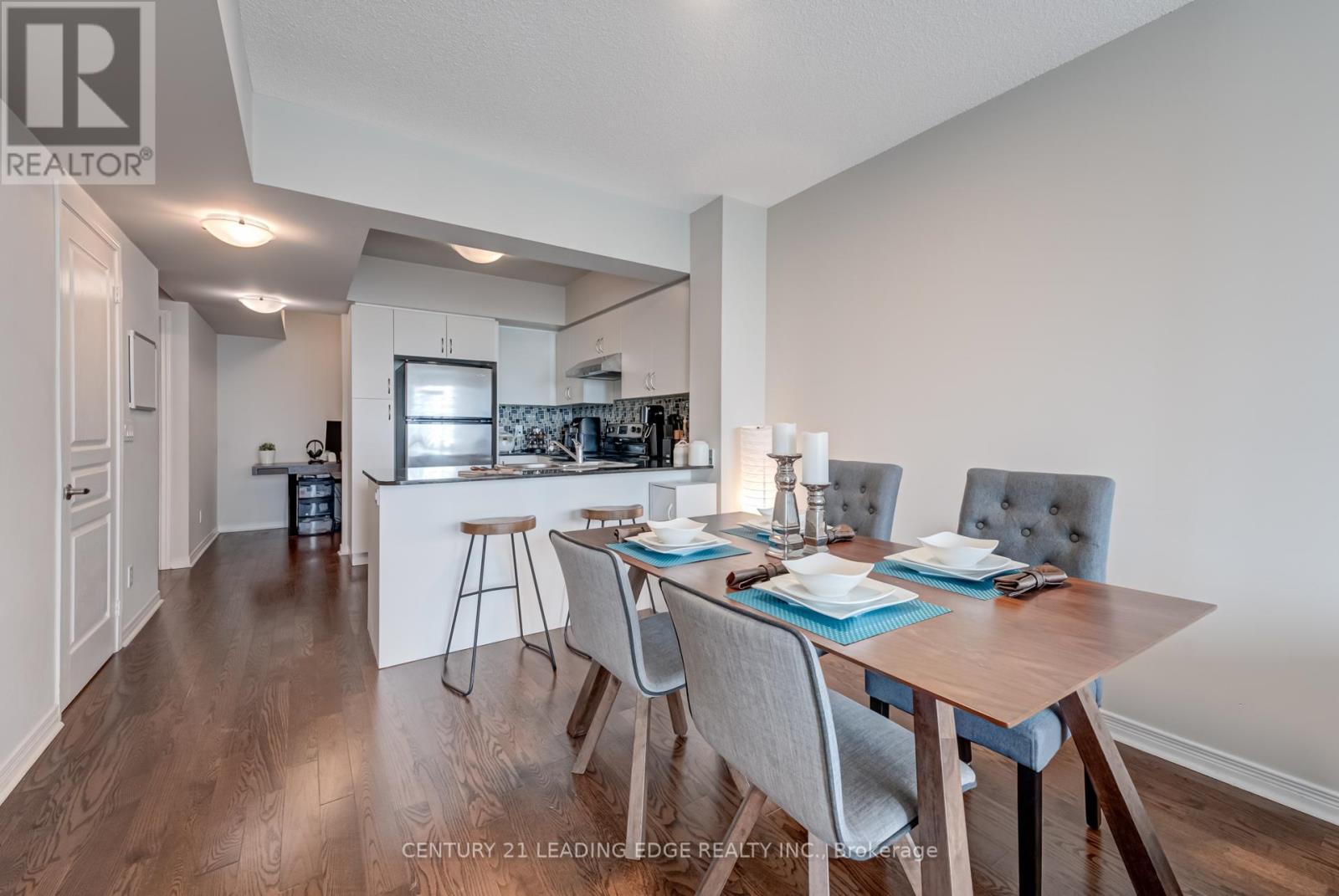 601 - 2240 Lake Shore Boulevard W, Toronto (Mimico), Ontario  M8V 1A5 - Photo 13 - W12368618