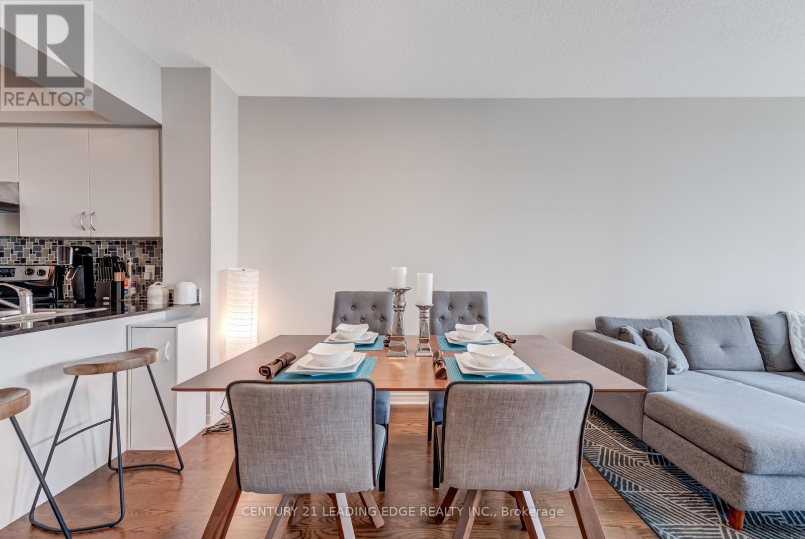 601 - 2240 Lake Shore Boulevard W, Toronto (Mimico), Ontario  M8V 1A5 - Photo 14 - W12368618