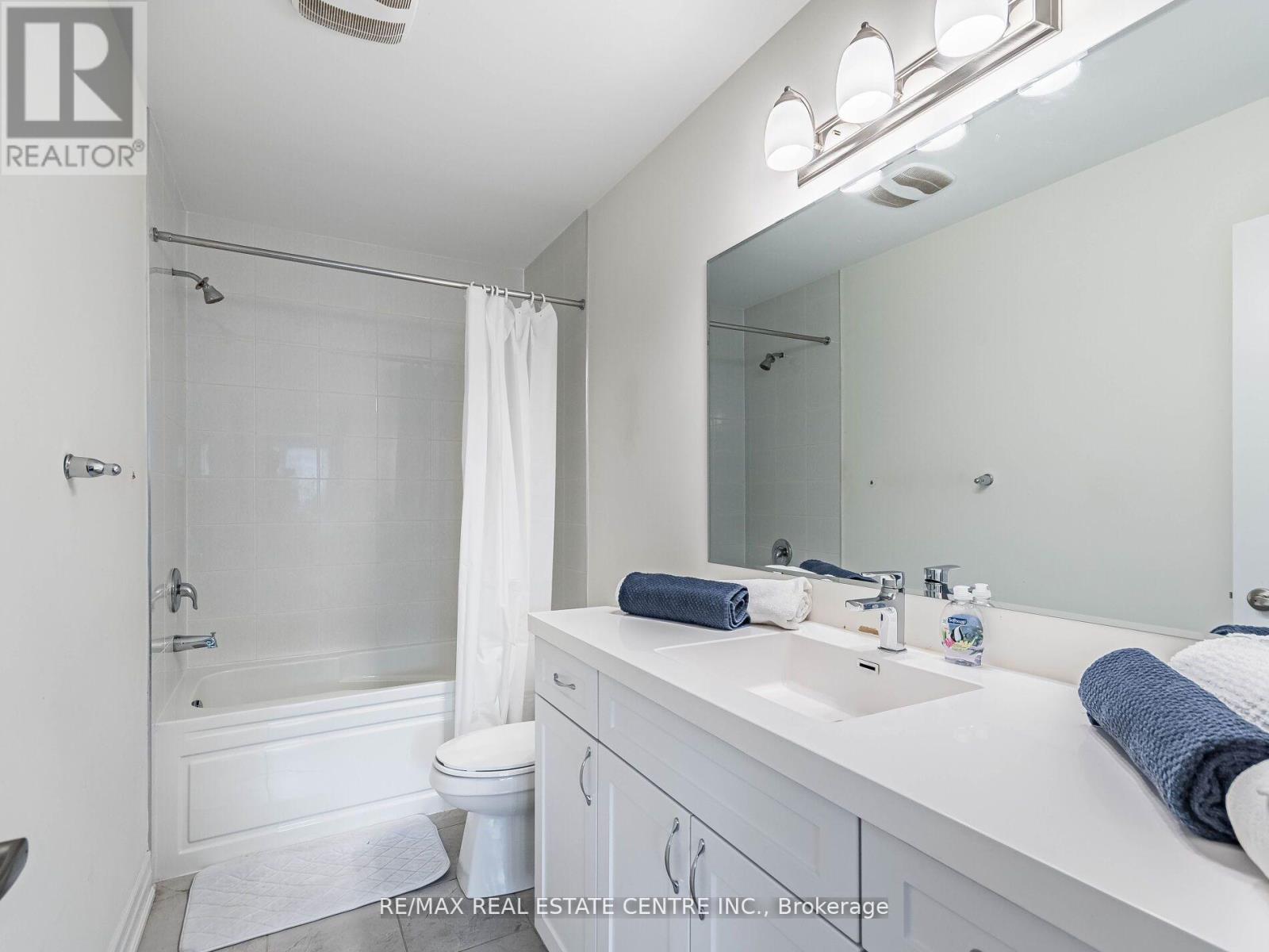 86 - 975 Whitlock Avenue, Milton, Ontario  L9E 1S9 - Photo 20 - W12368636