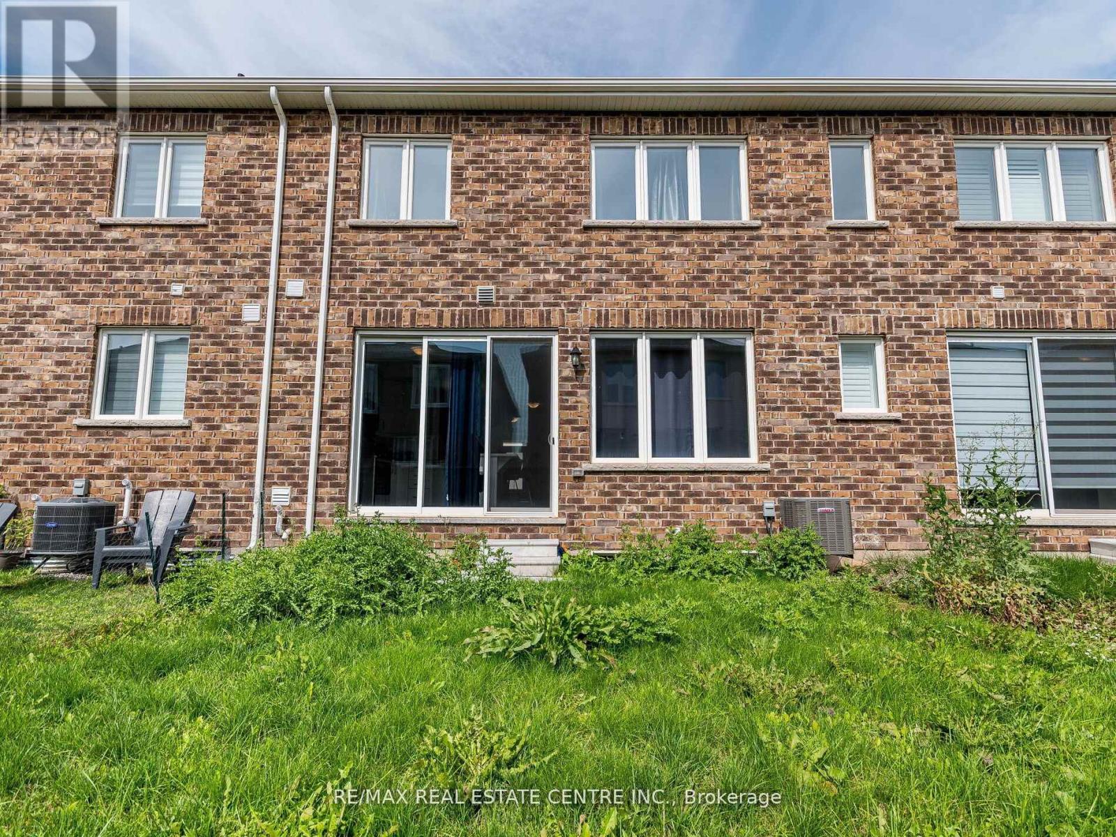 86 - 975 Whitlock Avenue, Milton, Ontario  L9E 1S9 - Photo 39 - W12368636