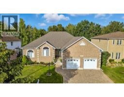 122 BRIARMEADOW Place, Kitchener, Ontario