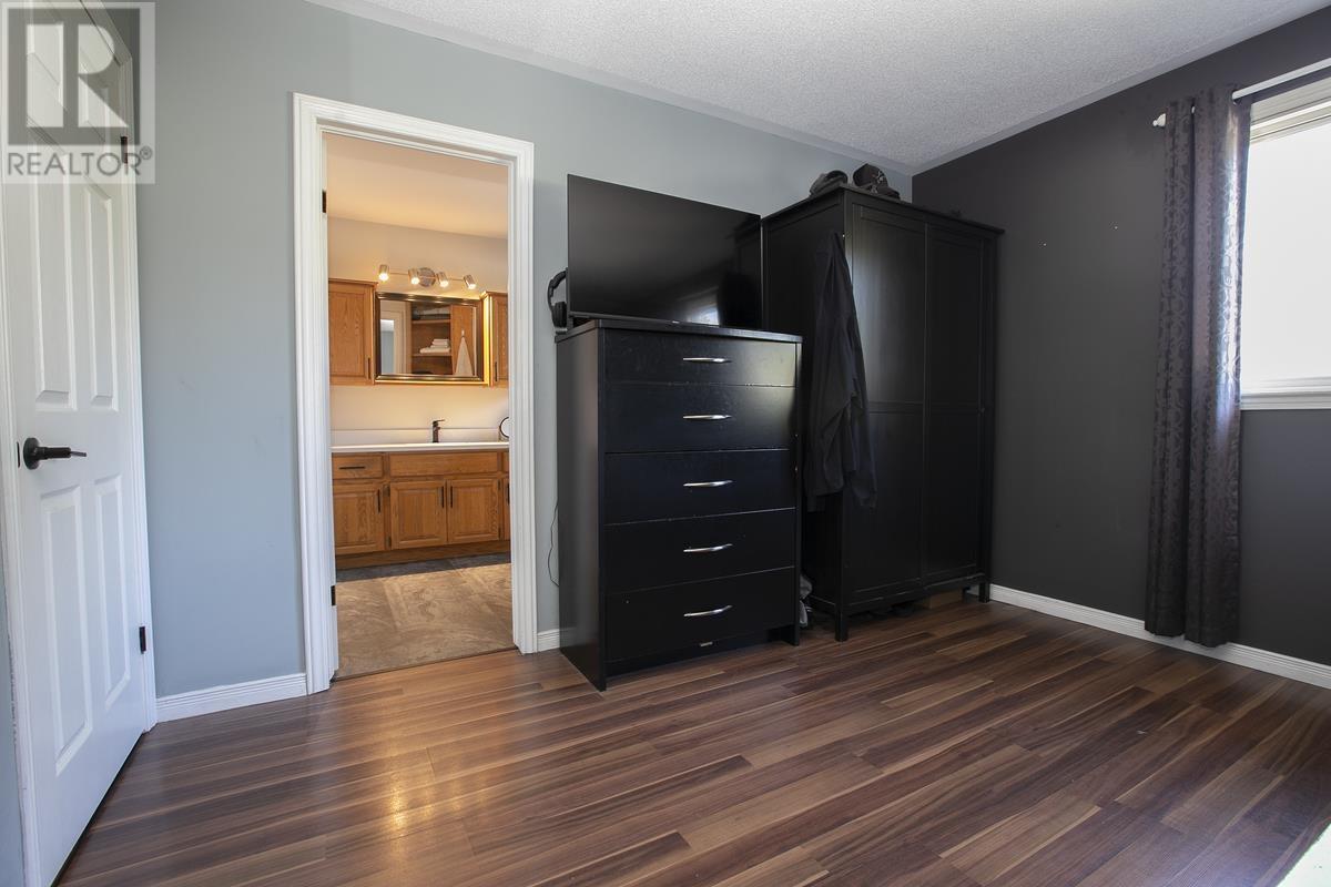 1033 Black Rd, Sault Ste. Marie, Ontario  P6A 6J8 - Photo 33 - SM252417