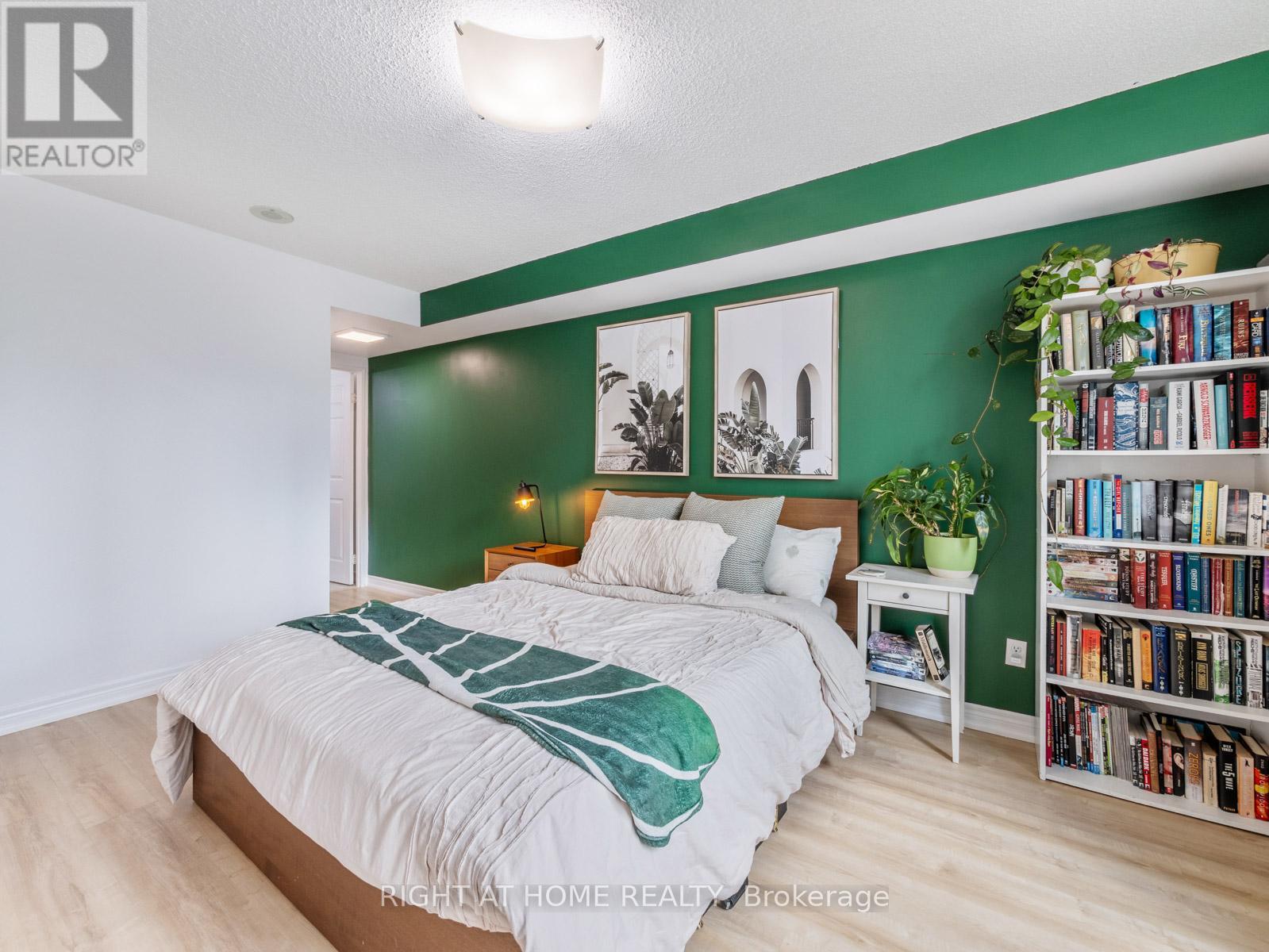 608 - 18 Parkview Avenue, Toronto, Ontario  M2N 7H7 - Photo 19 - C12368641