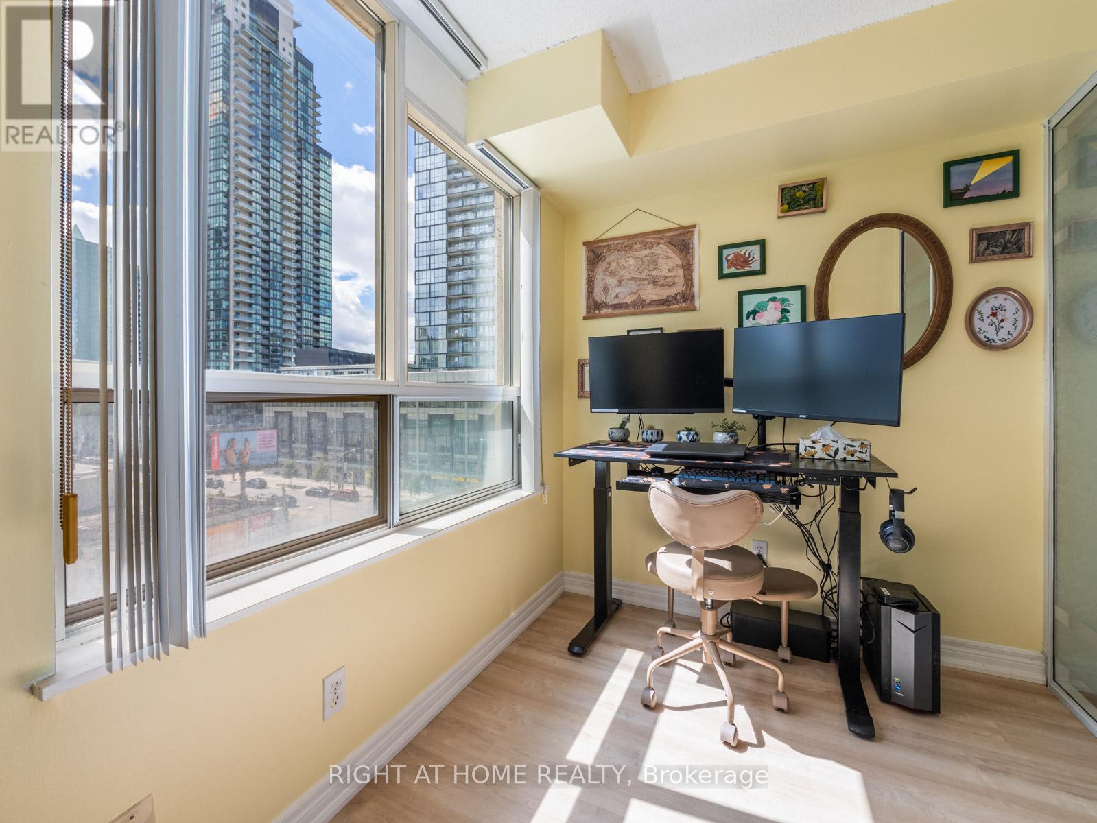 608 - 18 Parkview Avenue, Toronto, Ontario  M2N 7H7 - Photo 23 - C12368641