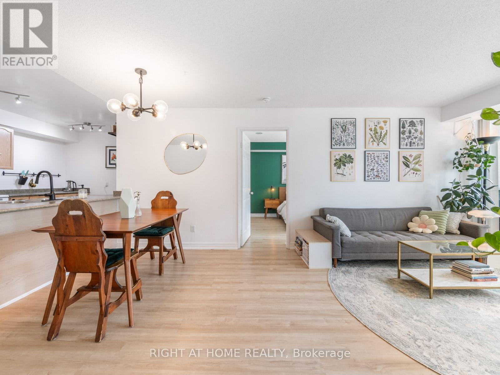 608 - 18 Parkview Avenue, Toronto, Ontario  M2N 7H7 - Photo 7 - C12368641