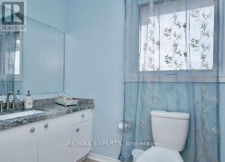 63 Barwick Drive, Barrie, Ontario  L4N 6Z5 - Photo 12 - S12368673