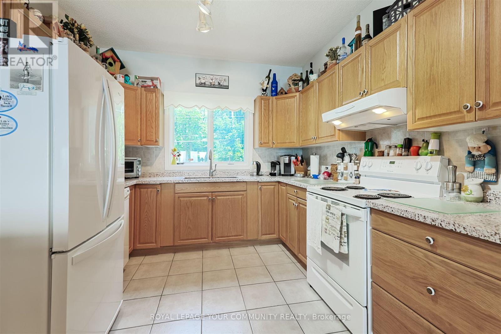 1834 Tiny Beaches Road S, Tiny, Ontario  L0L 1P1 - Photo 11 - S12368731