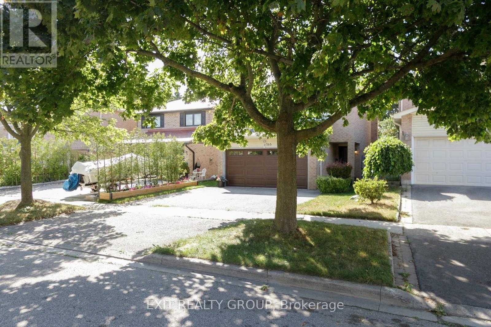 765 Hampton Court, Pickering, Ontario  L1W 3M3 - Photo 37 - E12368774