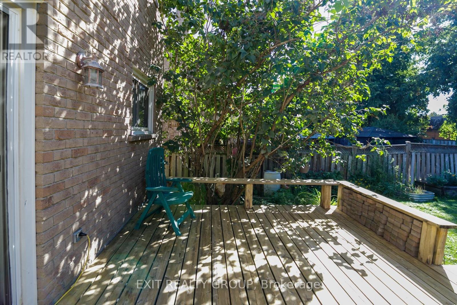765 Hampton Court, Pickering, Ontario  L1W 3M3 - Photo 38 - E12368774