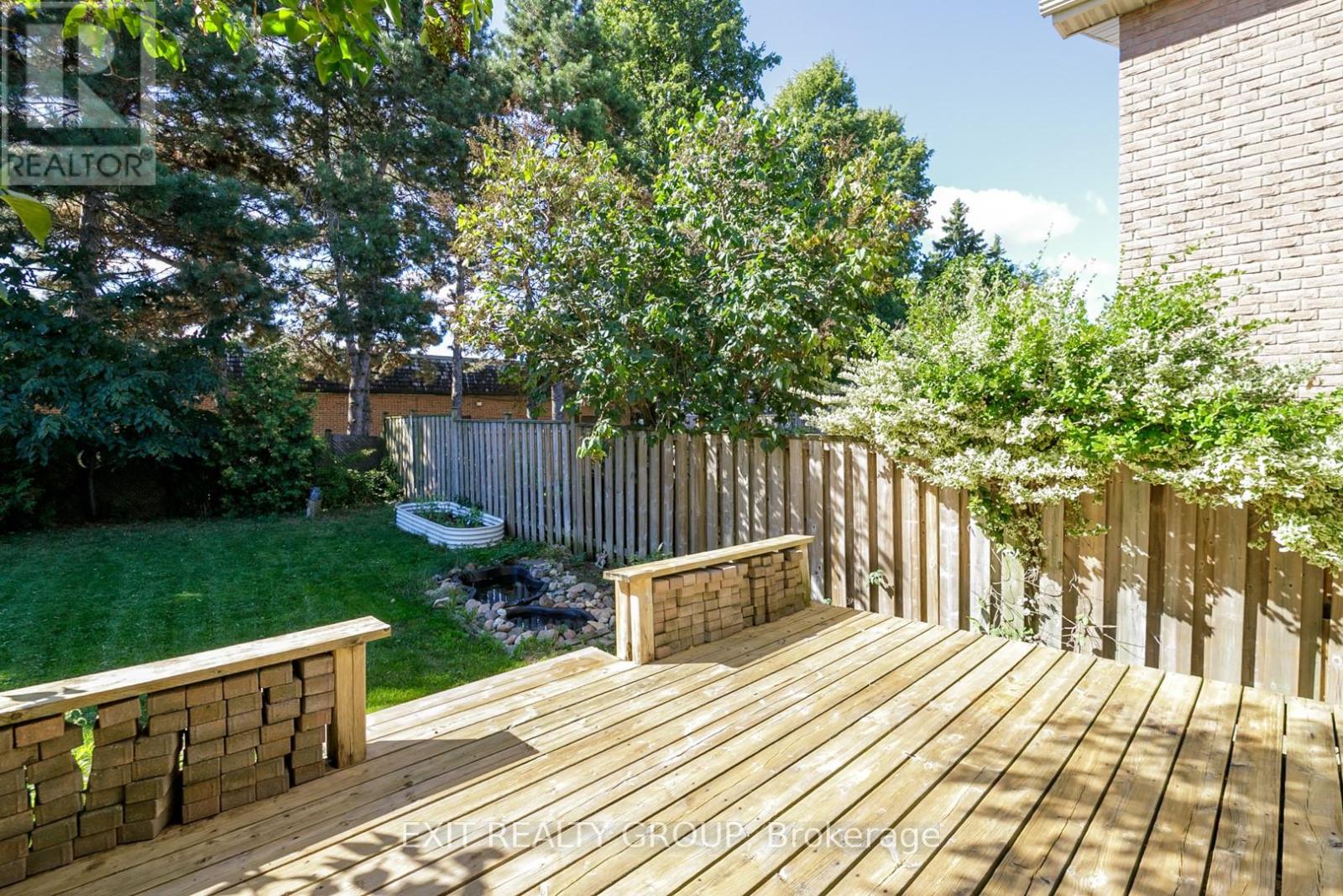765 Hampton Court, Pickering, Ontario  L1W 3M3 - Photo 39 - E12368774
