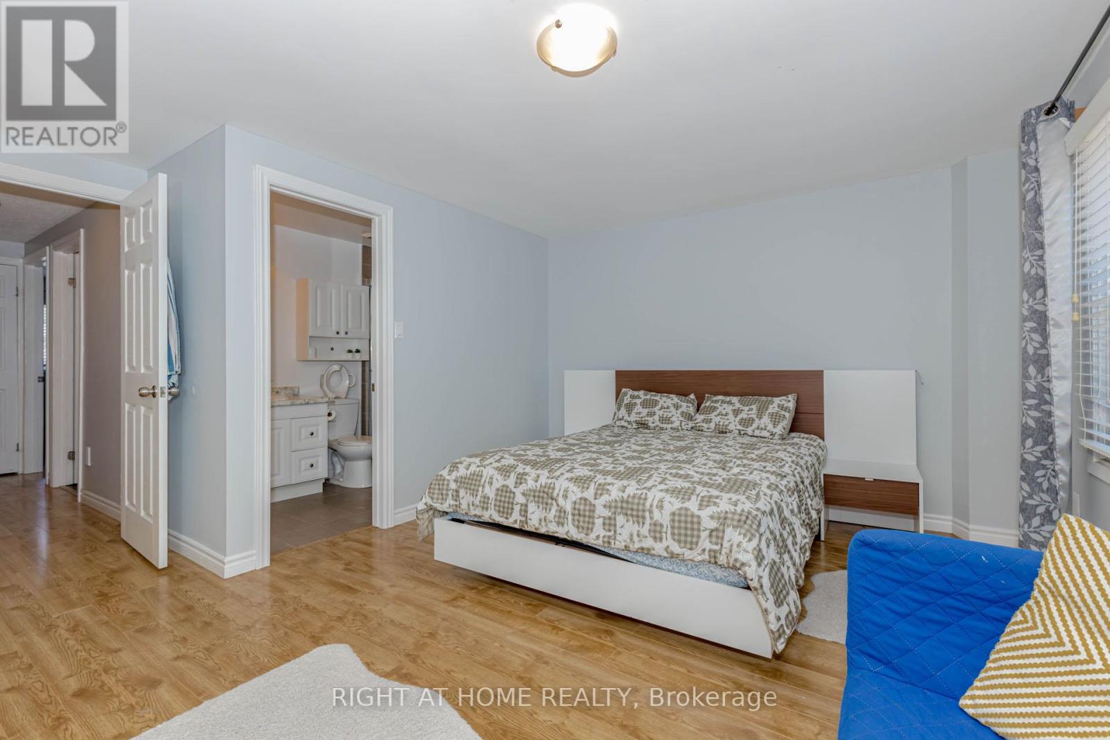 17 Garden Avenue, Brampton, Ontario  L6X 1M4 - Photo 26 - W12368707