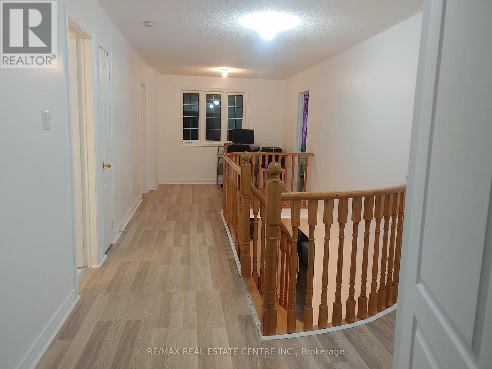 21 Sprucelands Avenue, Brampton, Ontario  L6R 1M5 - Photo 27 - W12350330