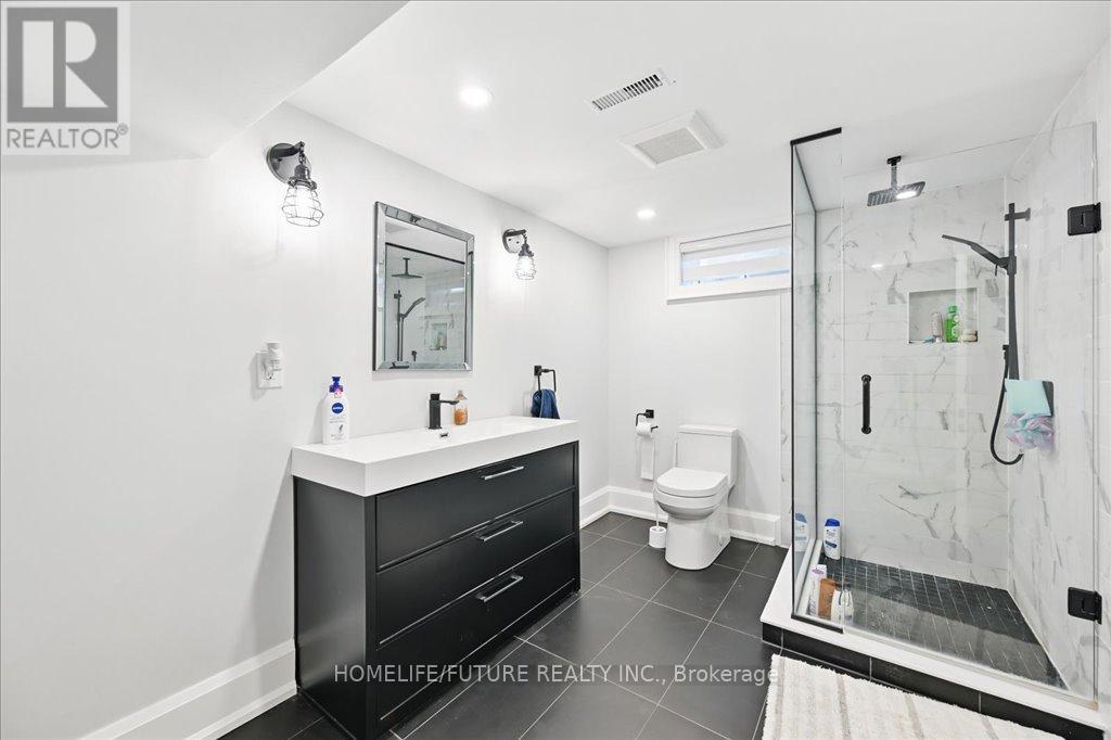 7 Grandview Avenue, Hamilton, Ontario  L8E 5A5 - Photo 42 - X12368732