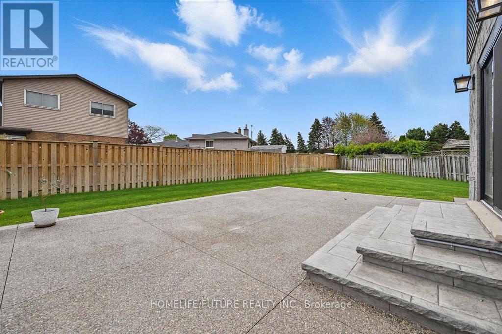 7 Grandview Avenue, Hamilton, Ontario  L8E 5A5 - Photo 47 - X12368732