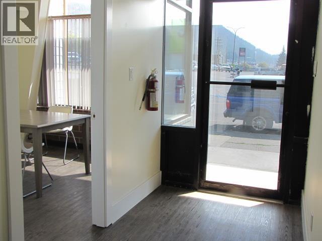 1 25 S Fourth Avenue, Williams Lake, British Columbia  V2G 1J6 - Photo 2 - C8071549