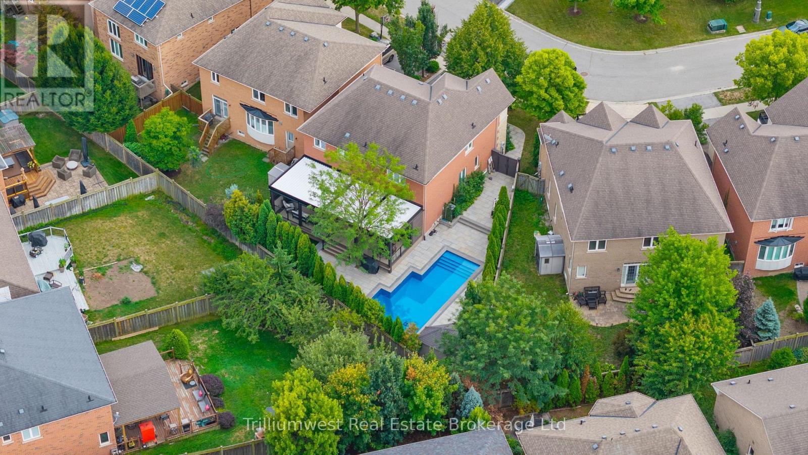 227 BEECHTREE CRESCENT, oakville (br bronte), Ontario