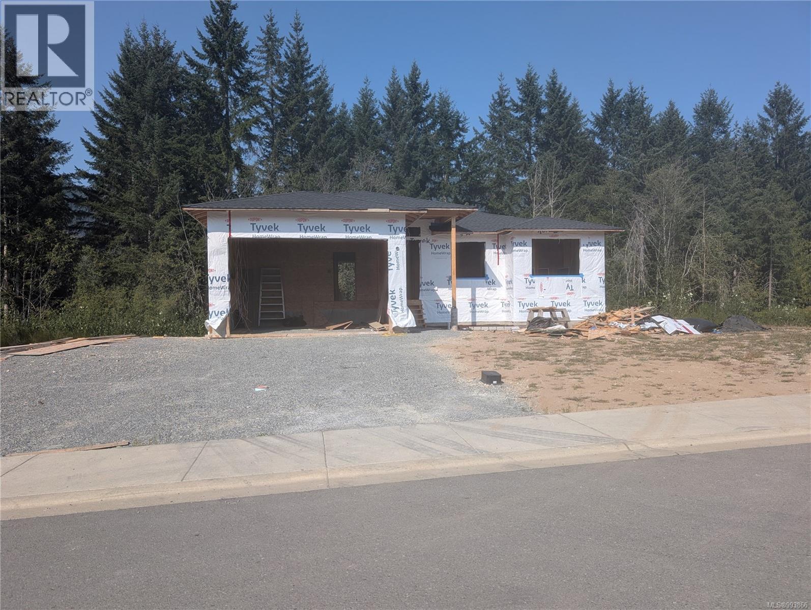 Property at 149 Edgewood Dr image 3