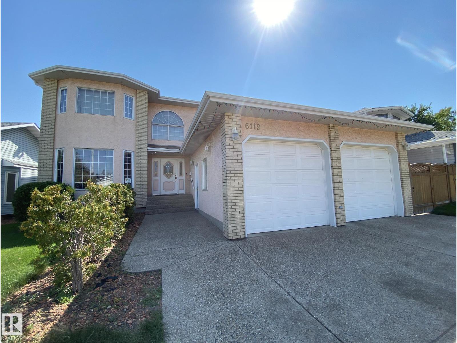 Property at 6119 156 AV NW image 2