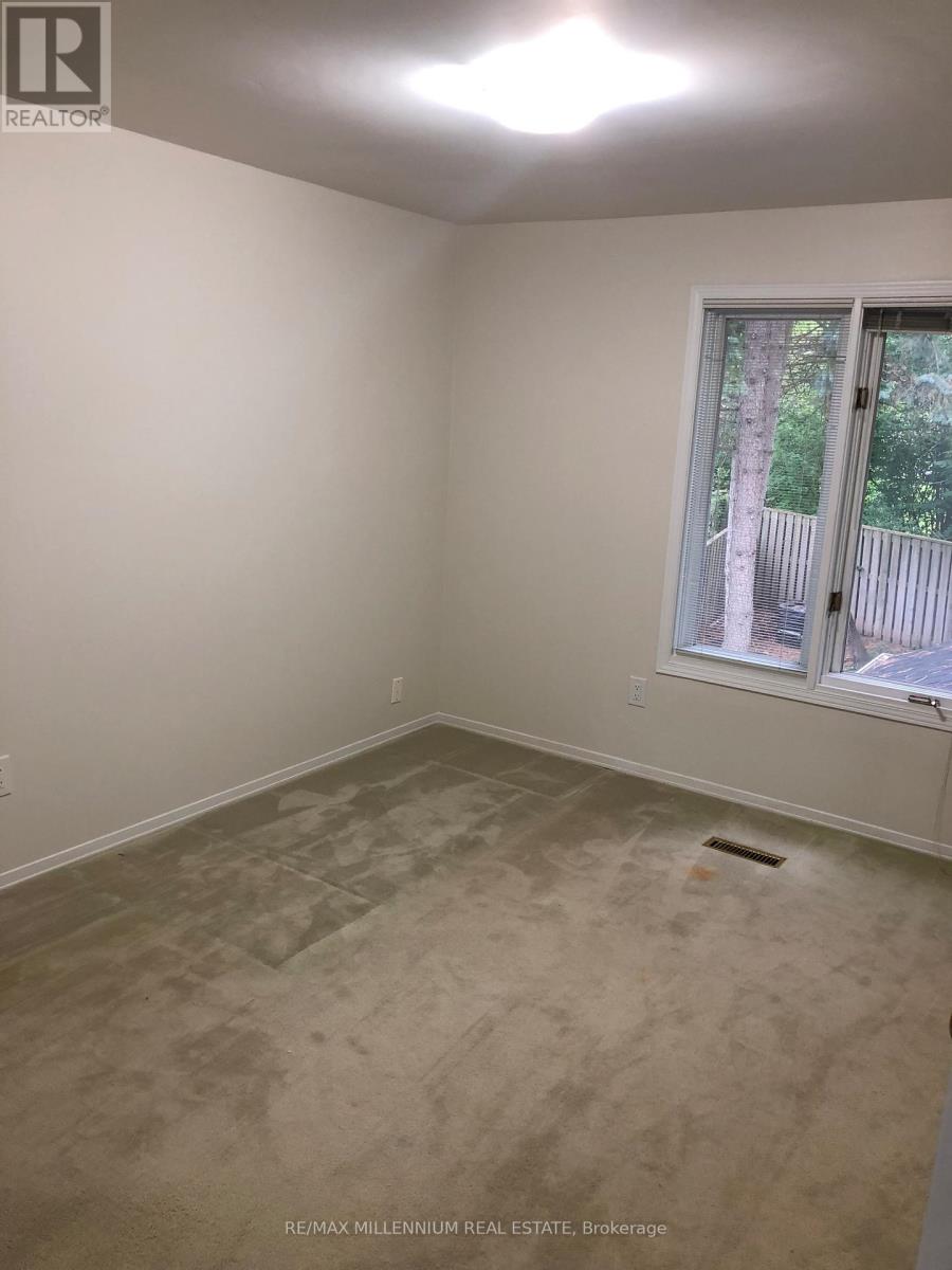 4146 Wheelwright Crescent, Mississauga, Ontario  L5L 2X6 - Photo 35 - W12367504