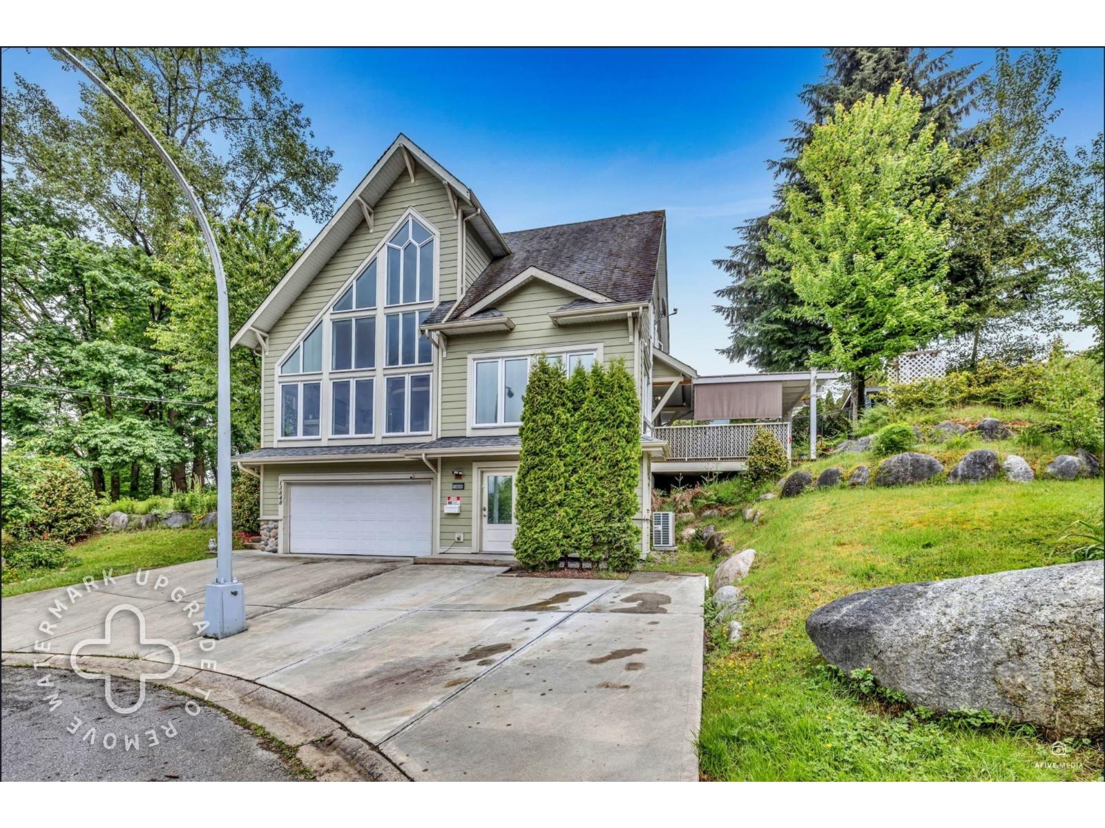 Property at 13848 116 AVENUE image 4