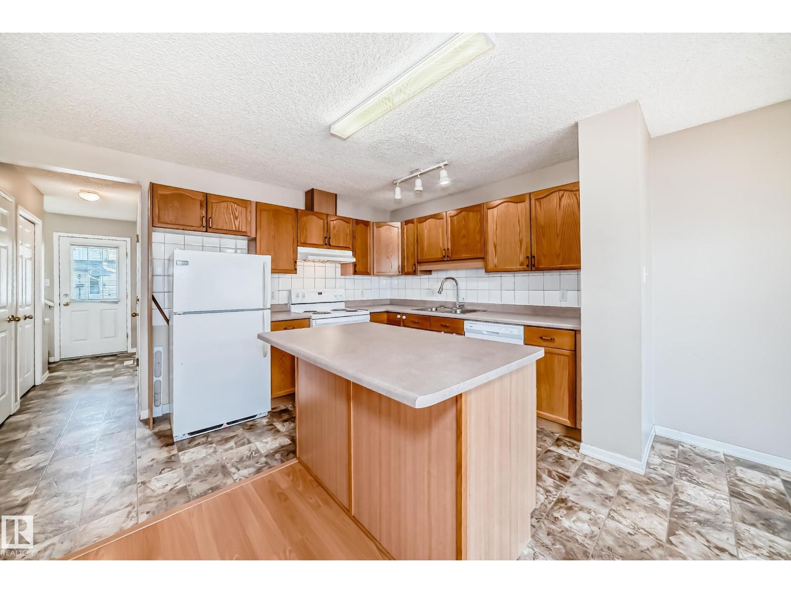 Property at #25 345 KIRKNESS RD NW image 5