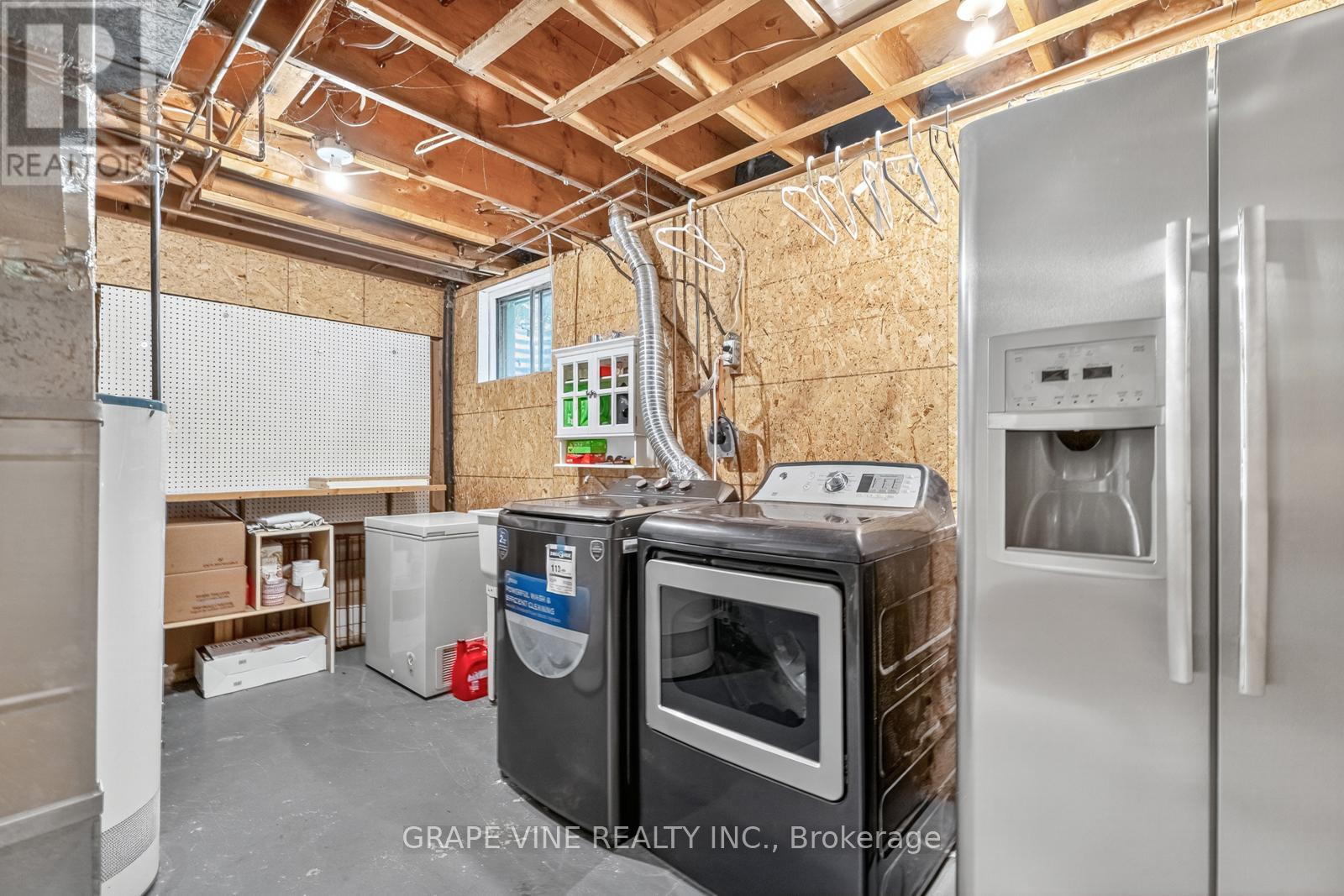 25 Pacer Place, Ottawa, Ontario  K2M 1B1 - Photo 32 - X12368898