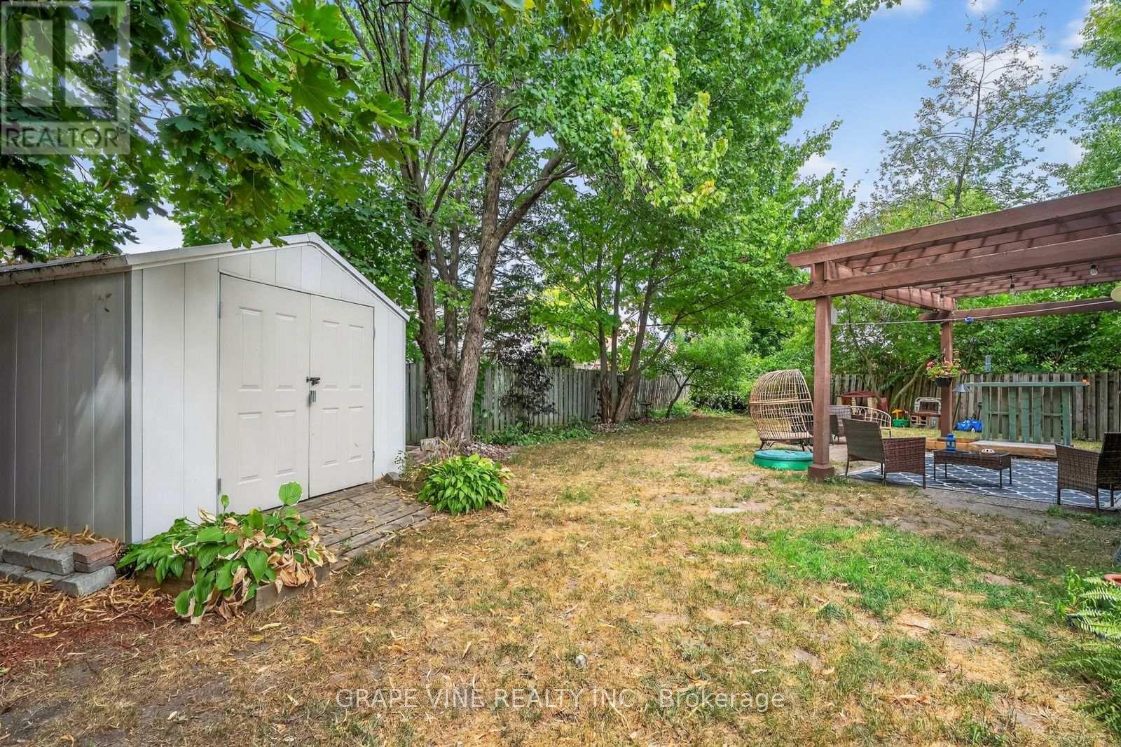 25 Pacer Place, Ottawa, Ontario  K2M 1B1 - Photo 34 - X12368898