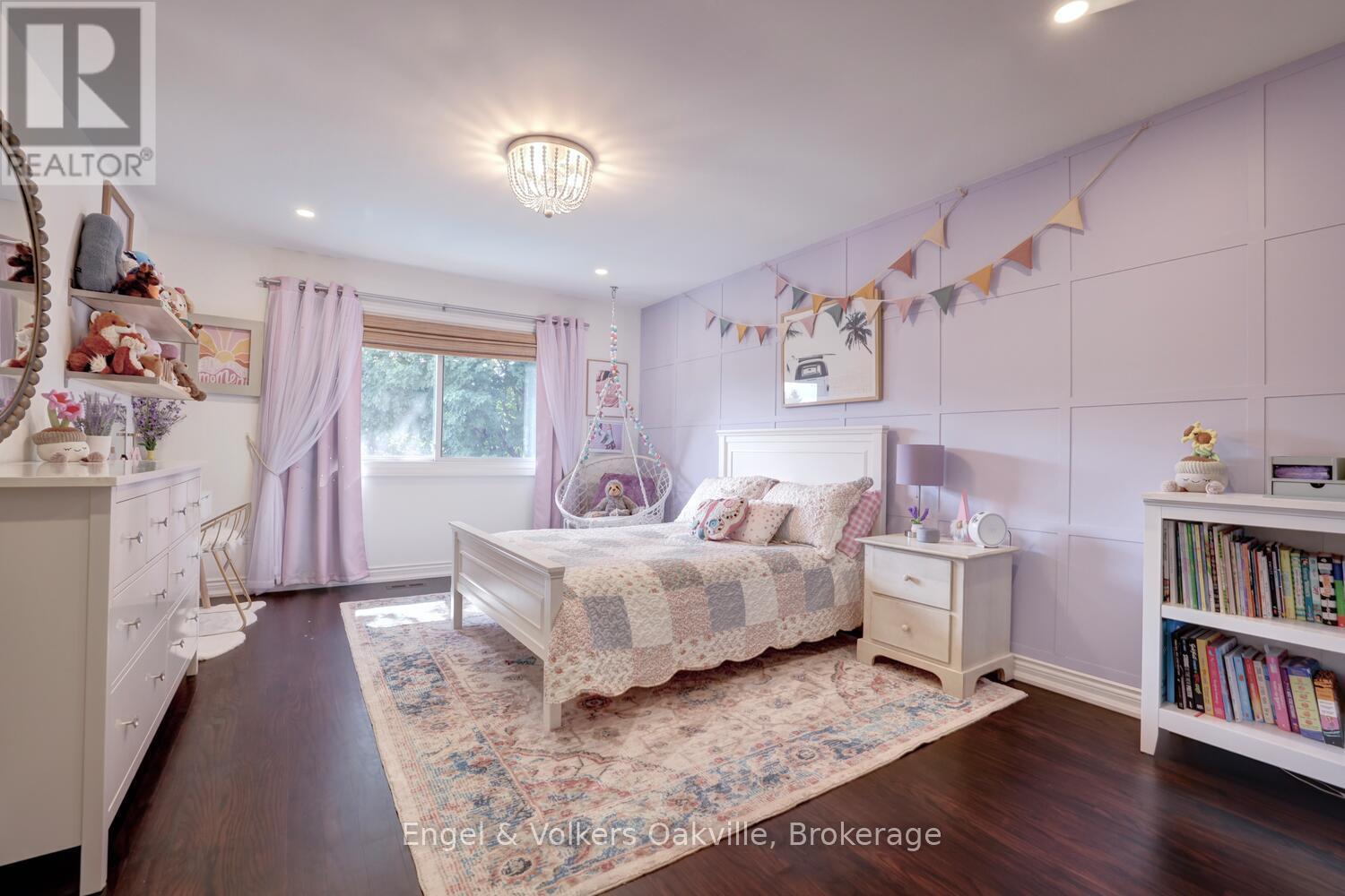 262 Vinova Court, Oakville, Ontario  L6L 5X1 - Photo 26 - W12368831