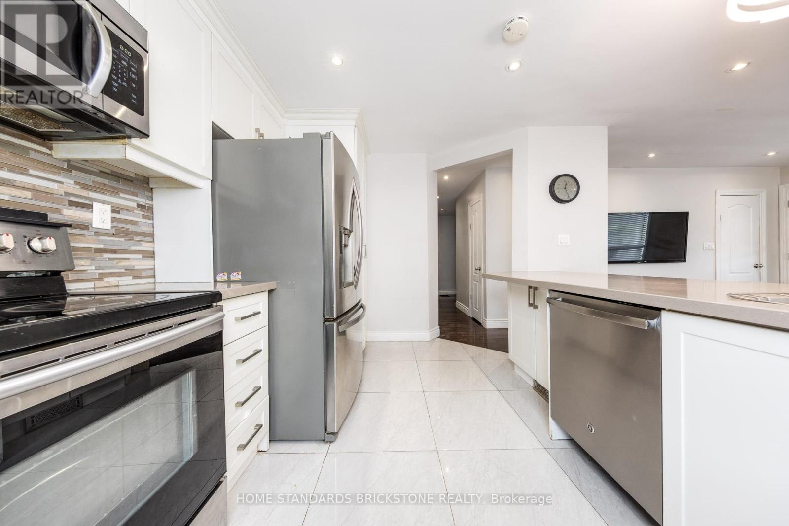 19 Granite Street, Toronto, Ontario  M3H 3K1 - Photo 16 - C12365975