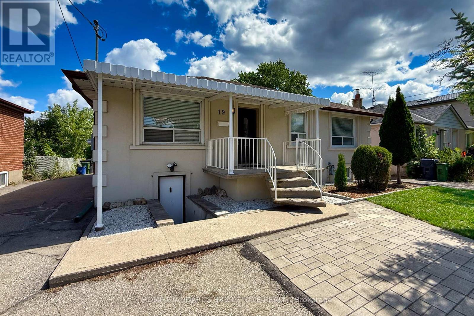 19 Granite Street, Toronto, Ontario  M3H 3K1 - Photo 6 - C12365975