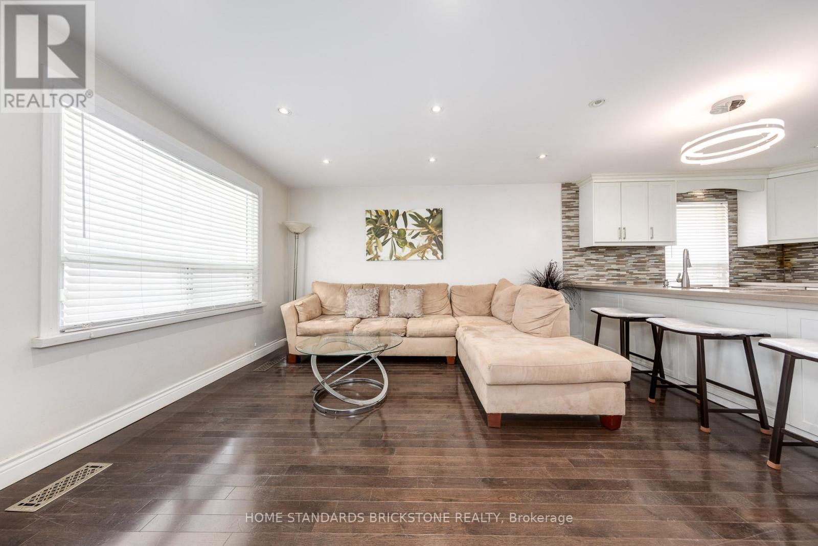 19 Granite Street, Toronto, Ontario  M3H 3K1 - Photo 9 - C12365975