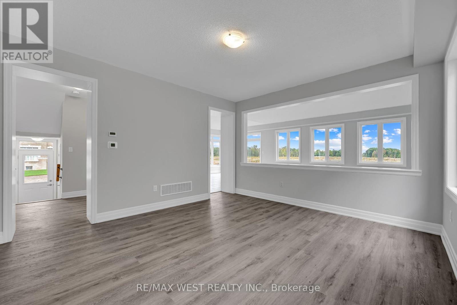 160 Union Boulevard, Wasaga Beach, Ontario  L0M 1S0 - Photo 8 - S12368783
