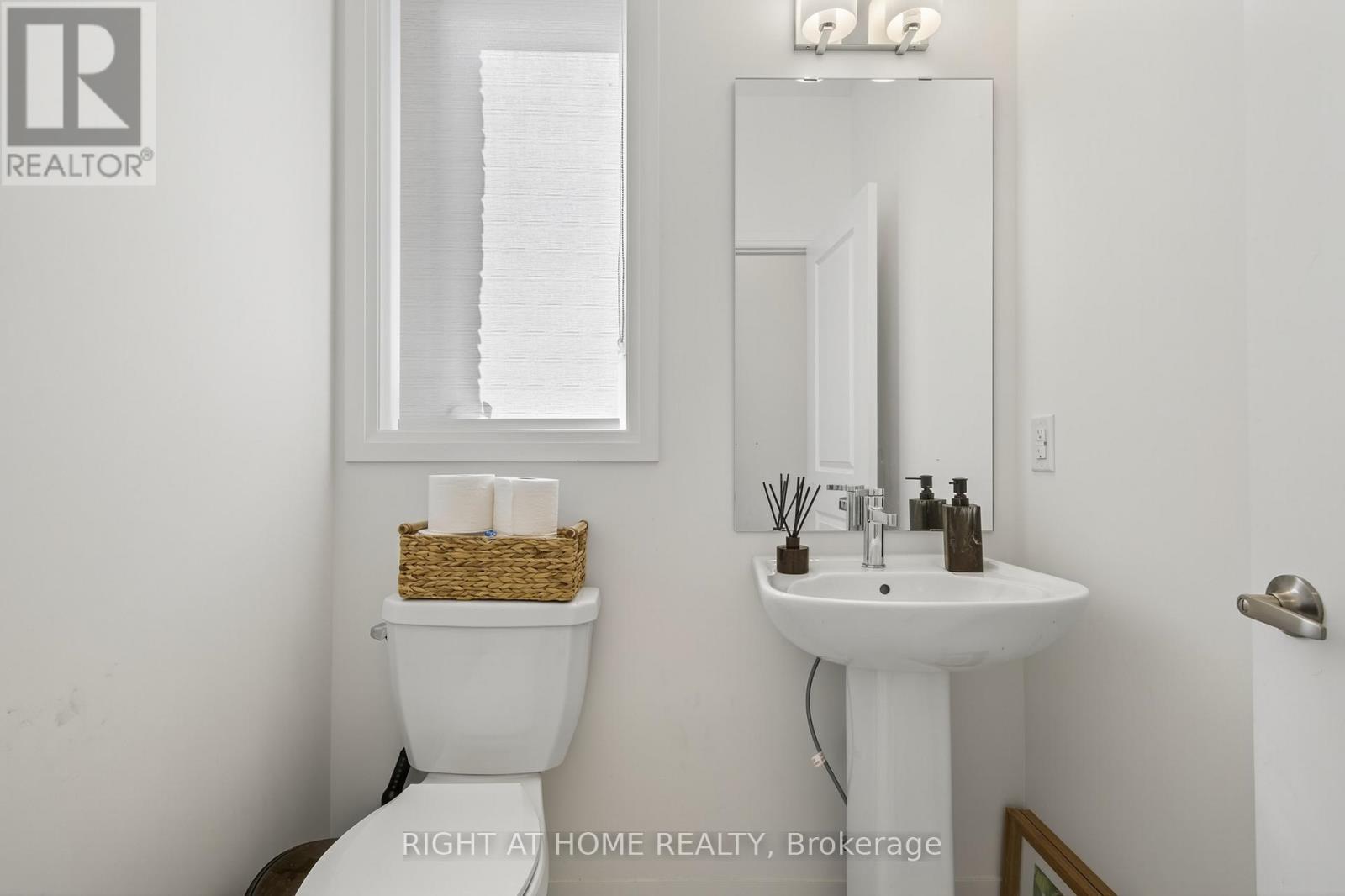 86 West Oak Trail, Barrie, Ontario  L9J 0K8 - Photo 26 - S12368784