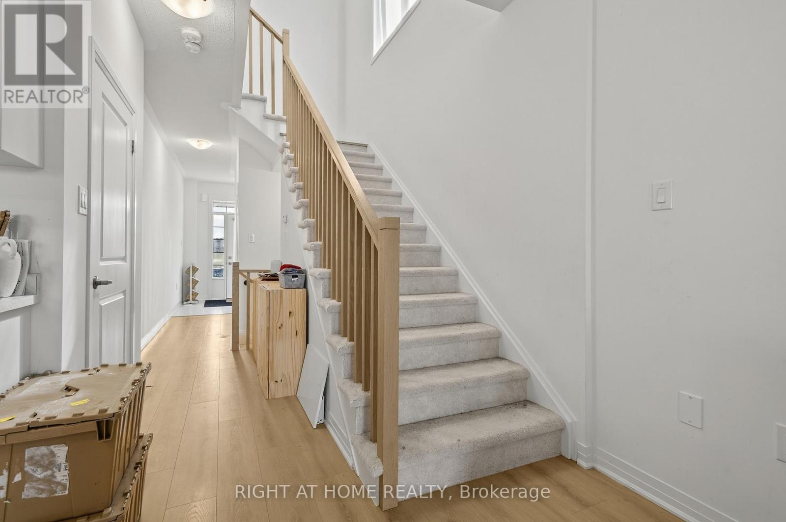 86 West Oak Trail, Barrie, Ontario  L9J 0K8 - Photo 27 - S12368784