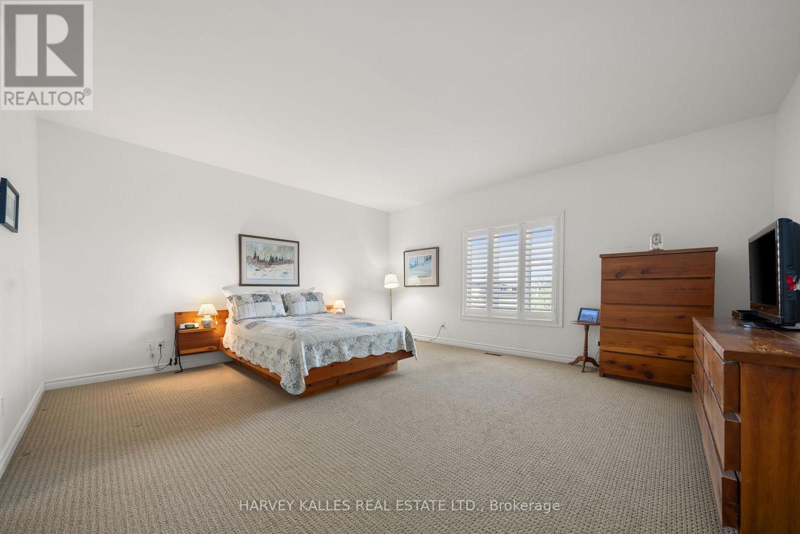 45 Maplehurst Crescent, Prince Edward County, Ontario  K0K 3L0 - Photo 21 - X12368862