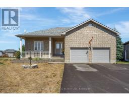 45 MAPLEHURST CRESCENT, Prince Edward County, Ontario