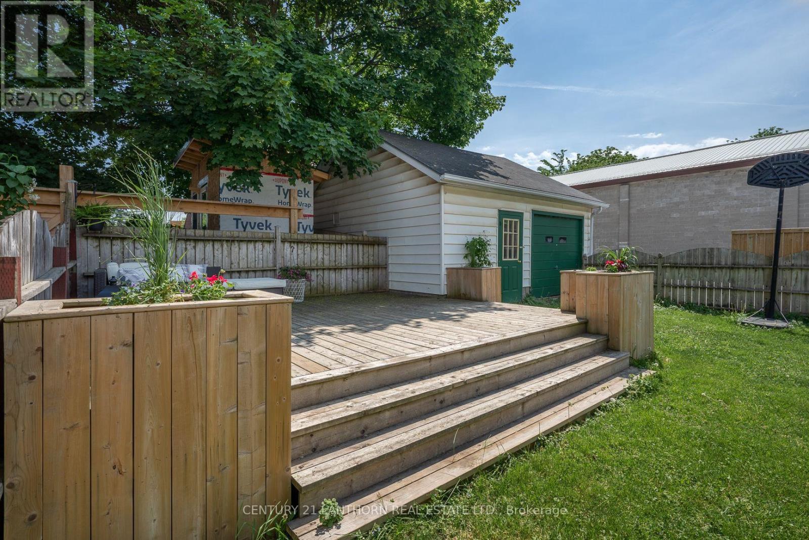 58 Picton Main Street, Prince Edward County (Picton Ward), Ontario  K0K 2T0 - Photo 17 - X12368879