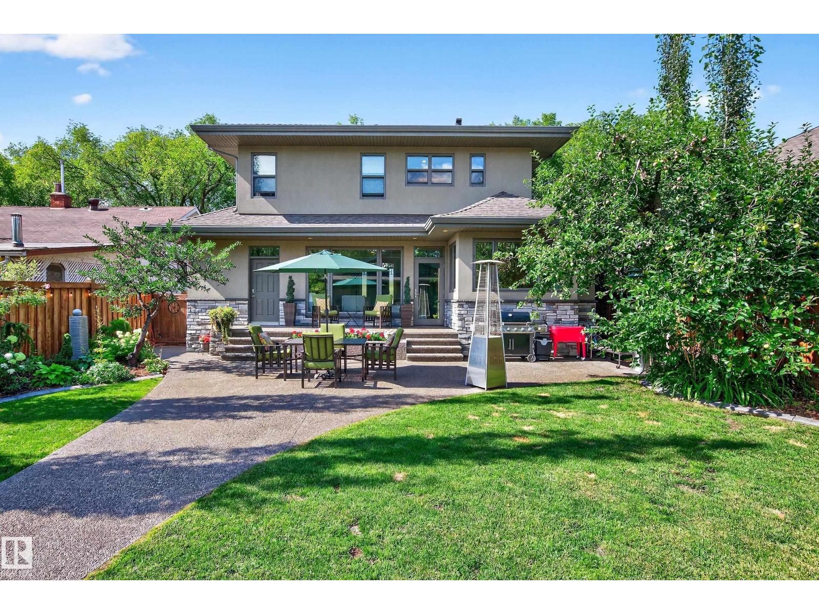 Property at 10869 74 ST NW image 2