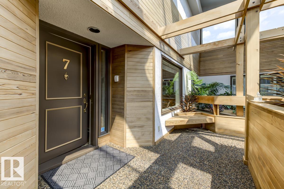 Property at #7 14820 45 AV NW image 4