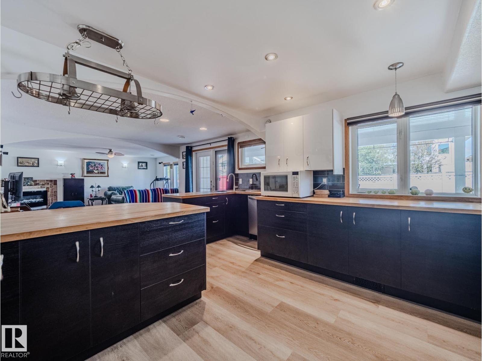 7824 165 Av Nw, Edmonton, Alberta  T5Z 3J6 - Photo 41 - E4455088
