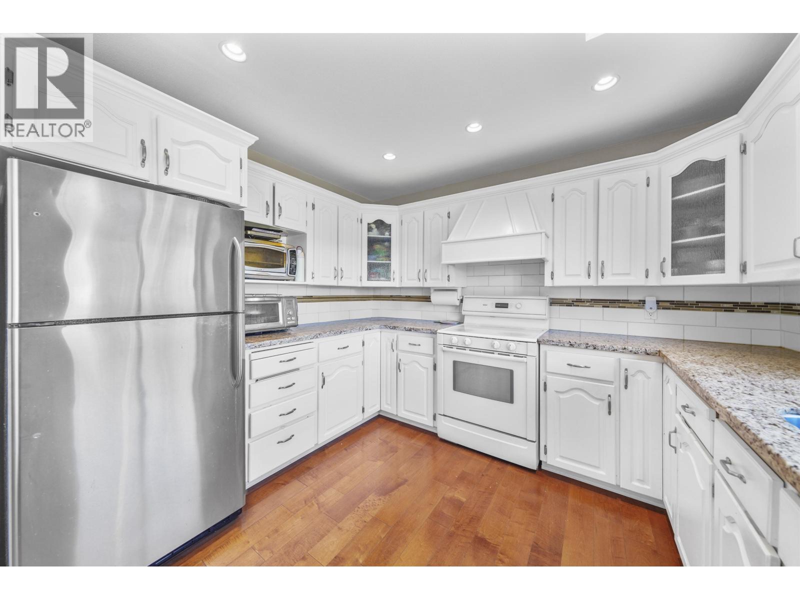 5371 Maple Road, Richmond, British Columbia  V7E 1G2 - Photo 9 - R3041231