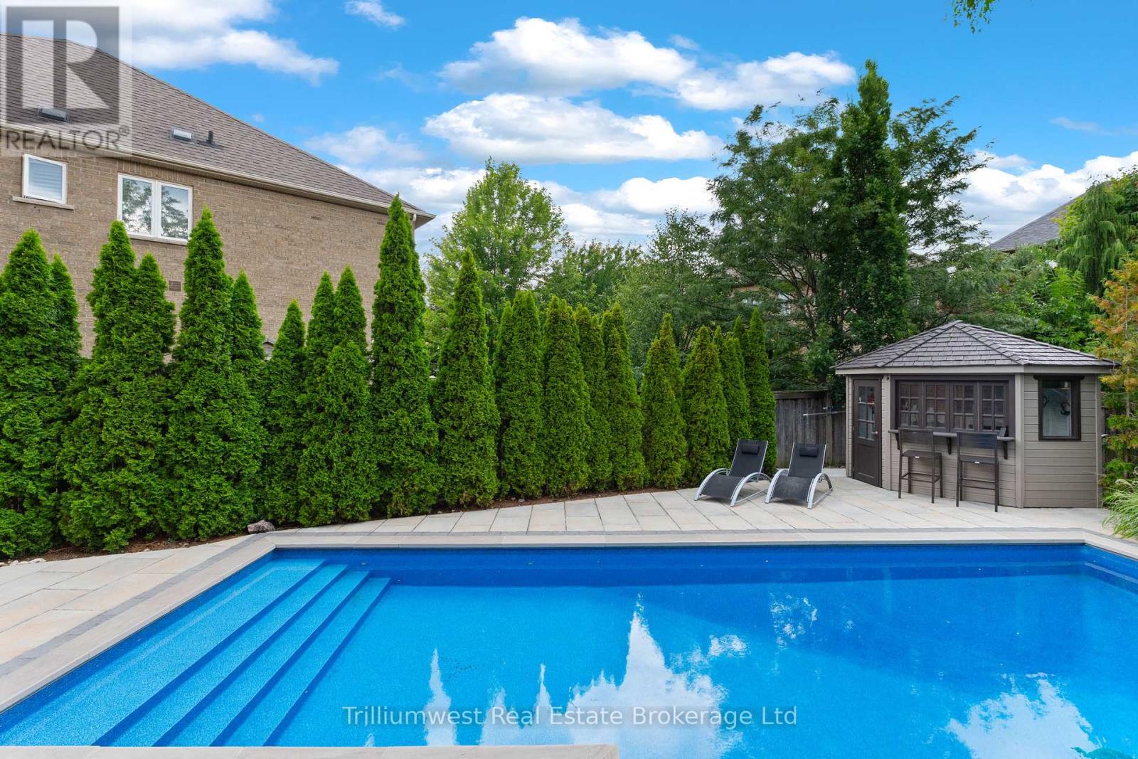 227 Beechtree Crescent, Oakville (Br Bronte), Ontario  L6L 0A5 - Photo 43 - W12368722