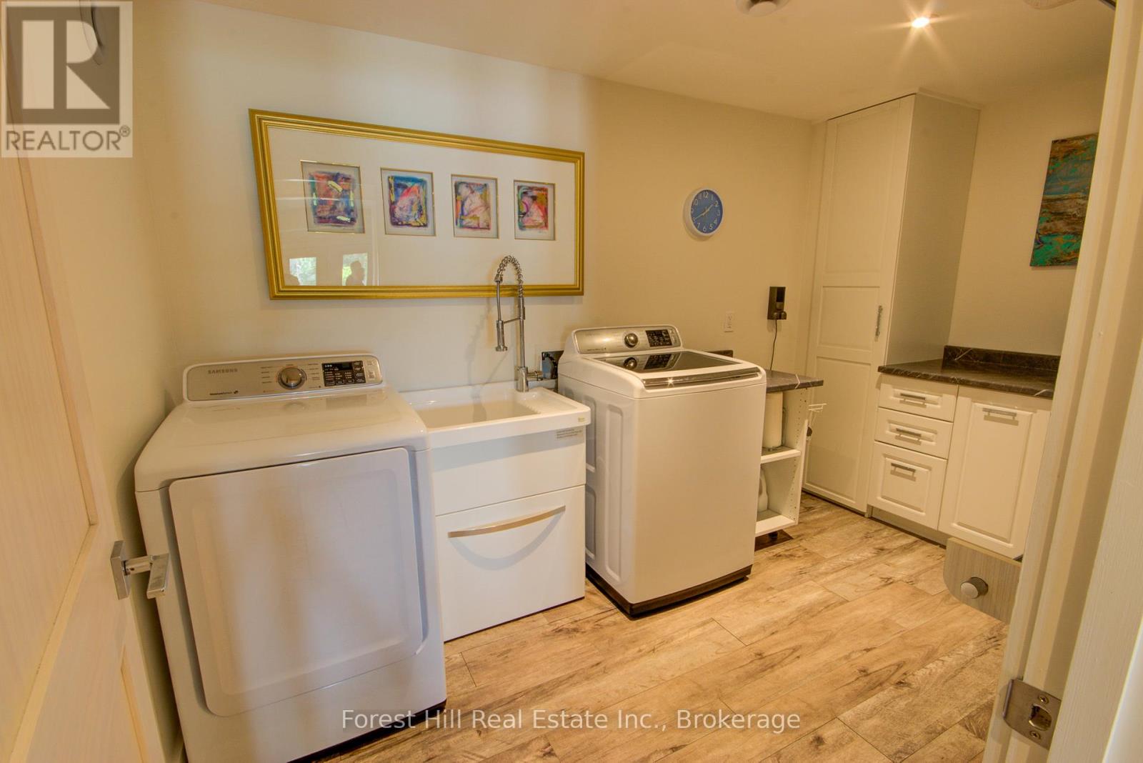 142 Himbury Lane, Kearney, Ontario  P0A 1M0 - Photo 39 - X12308320
