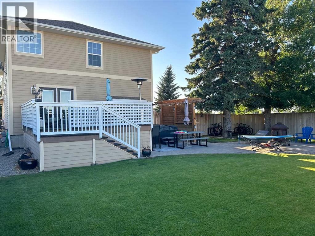 280 1 Avenue N, Magrath, Alberta  T0K 1J0 - Photo 3 - A2217851