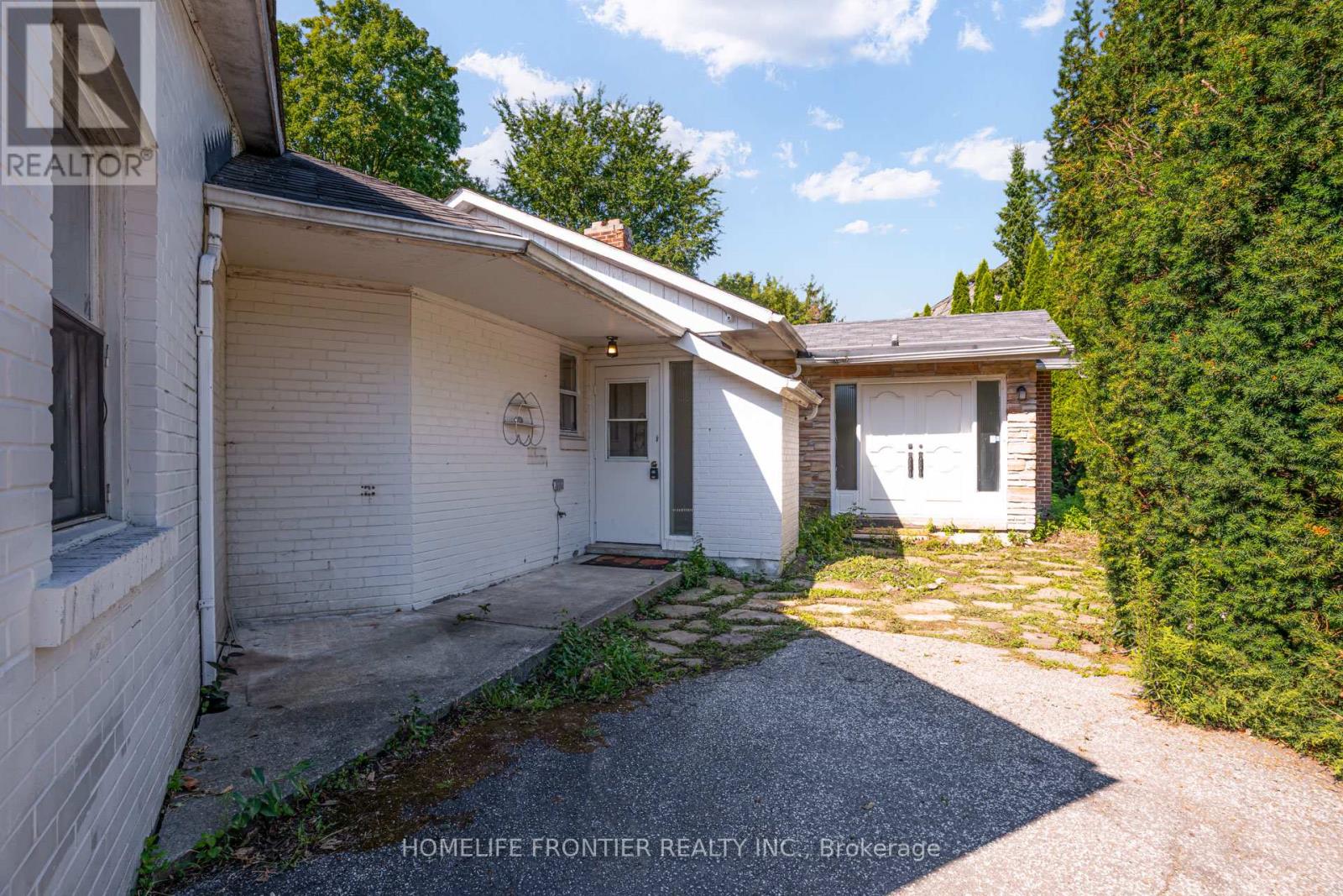 78 Arjay Crescent, Toronto, Ontario  M2L 1C7 - Photo 13 - C12368837