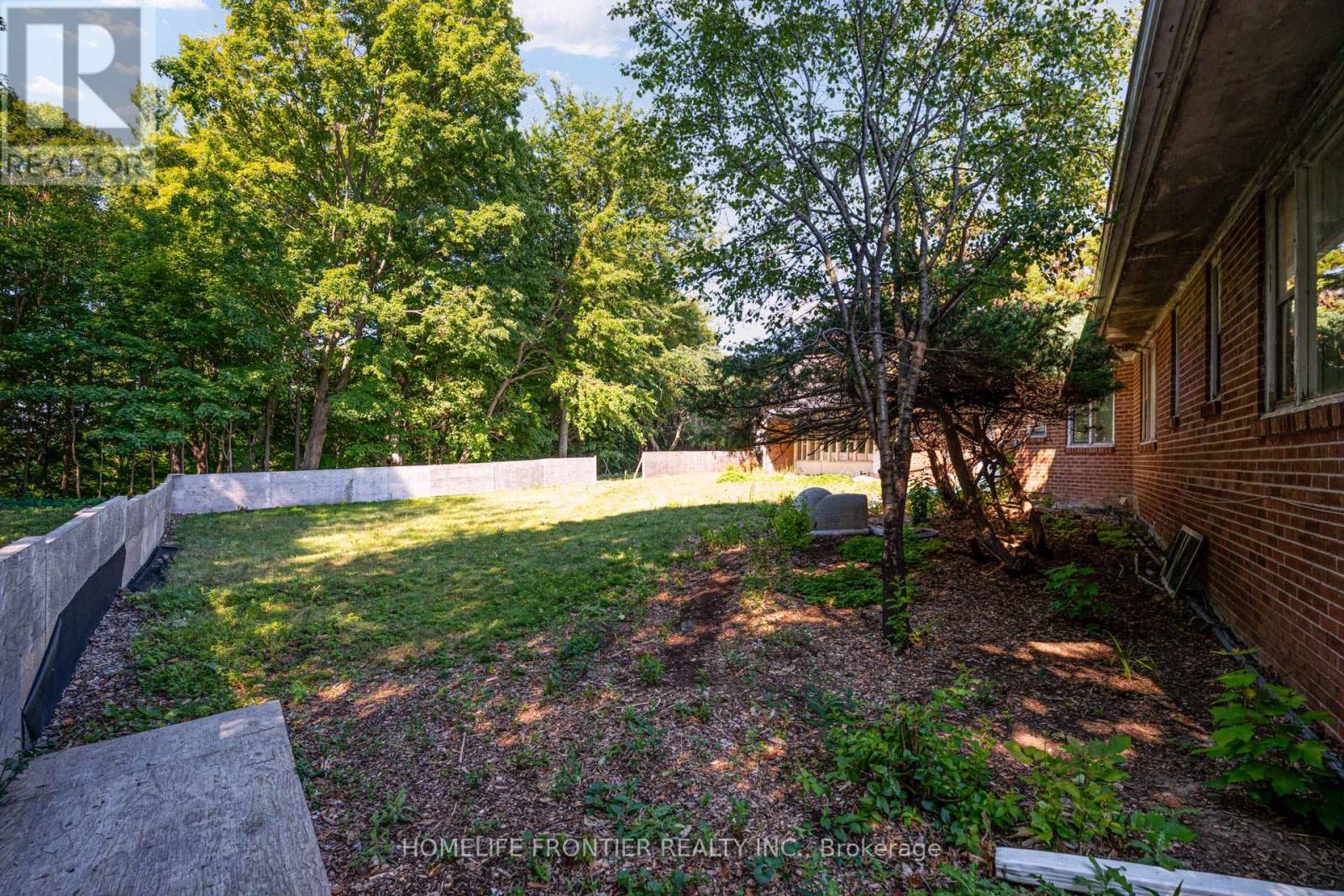 78 Arjay Crescent, Toronto, Ontario  M2L 1C7 - Photo 38 - C12368837