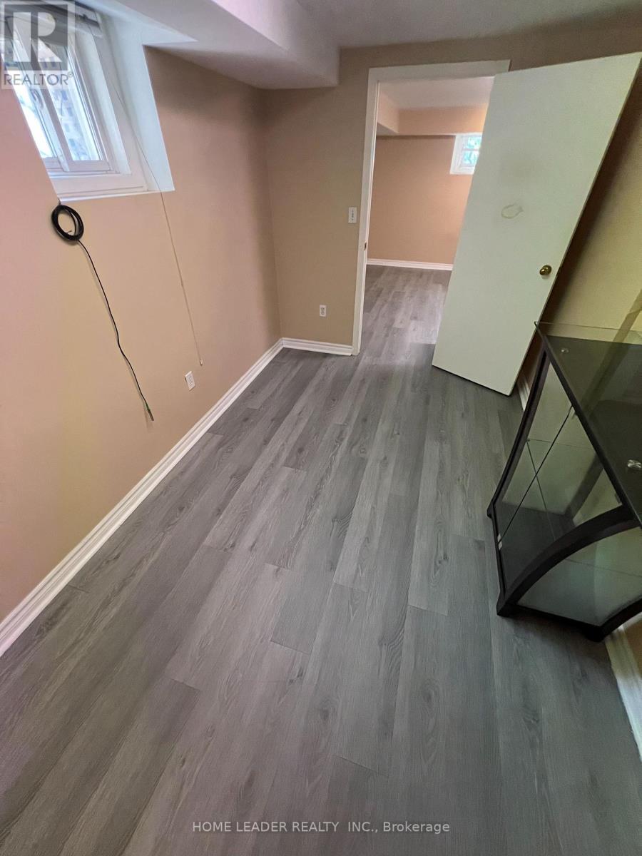 23 Franklin Avenue, Toronto, Ontario  M2N 1B7 - Photo 4 - C12368838