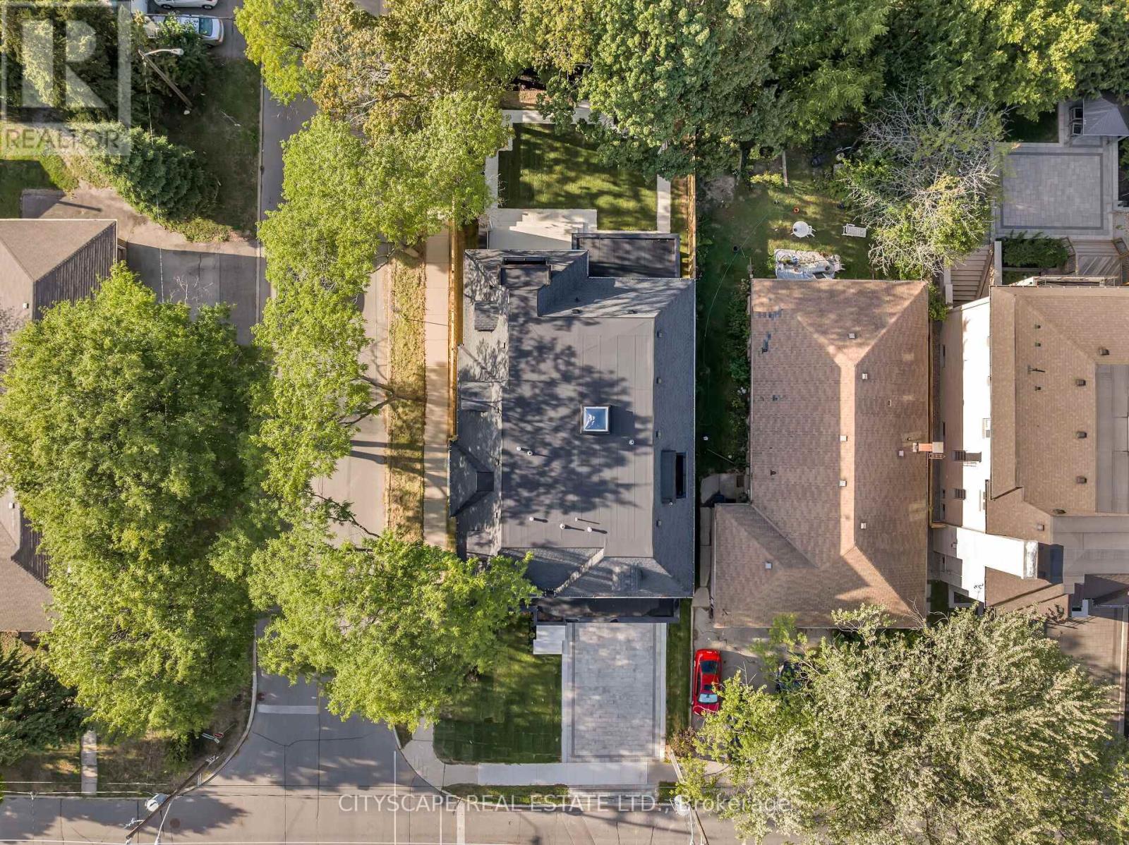 140 Hillmount Avenue, Toronto, Ontario  M6B 1X8 - Photo 49 - C12368900