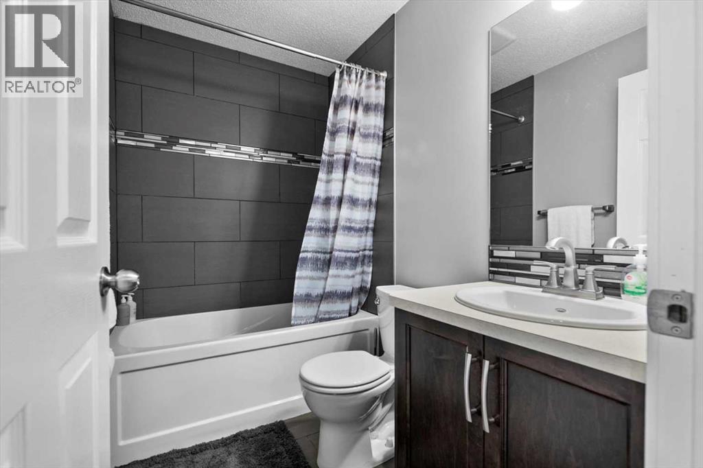 1881 Reunion Terrace Nw, Airdrie, Alberta  T4B 3W5 - Photo 27 - A2244759